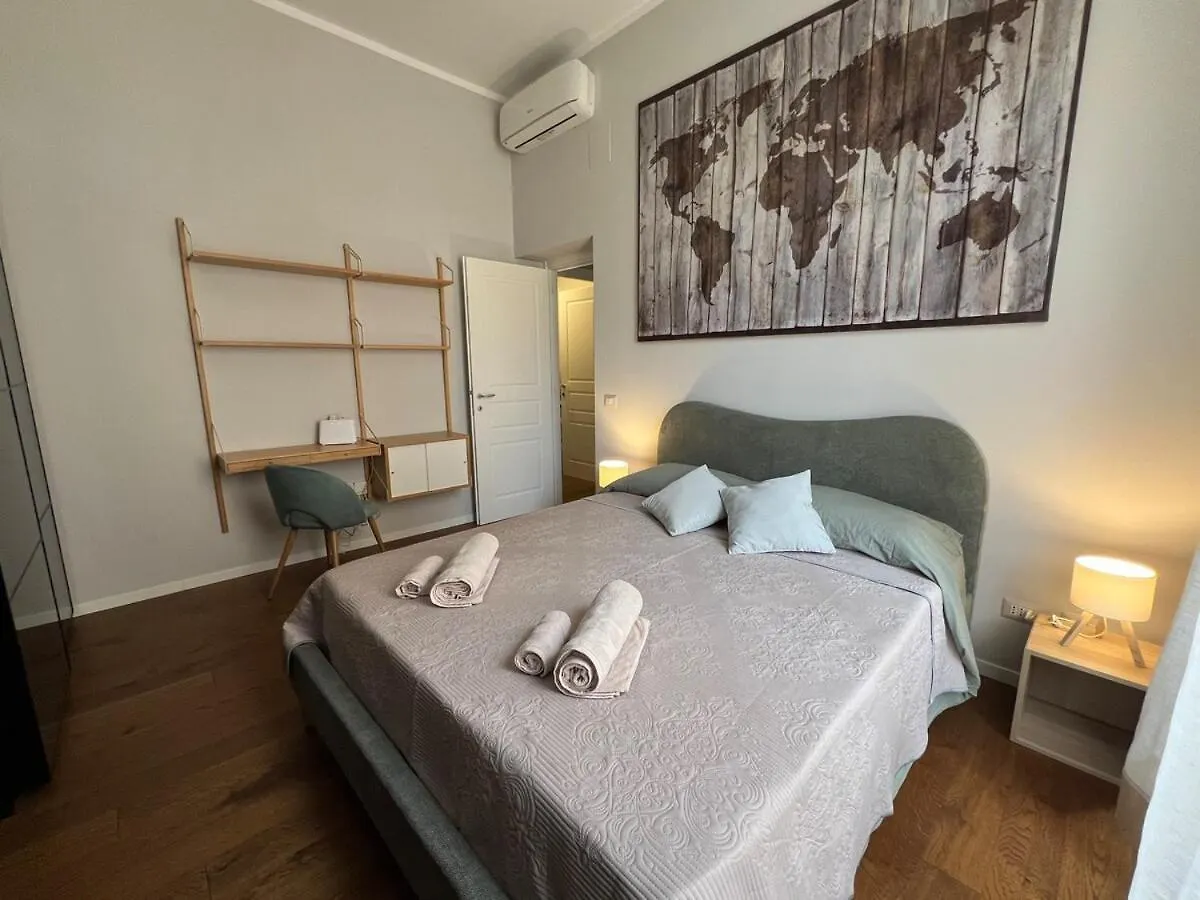 Archouse - Elegant Apartment A 10 Min Dal Colosseo Řím