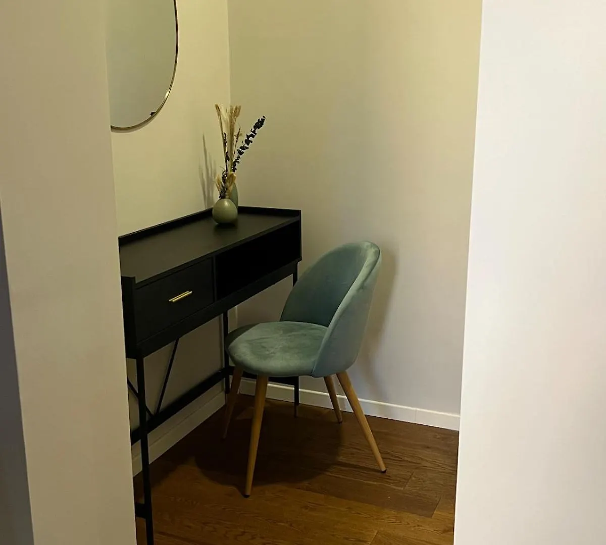 Archouse - Elegant Apartment A 10 Min Dal Colosseo Řím